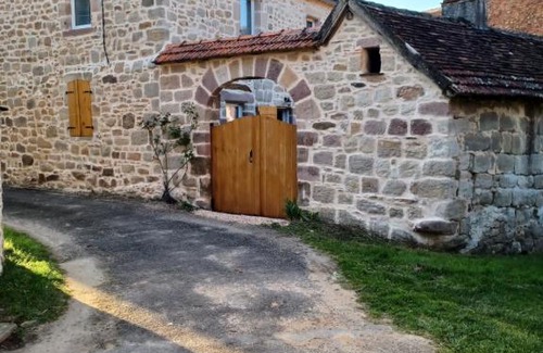 Puy-d'Arnac House | Discover Gîte de Caractère Chez Céline - Kid-Friendly Retreat