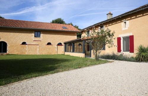Vaux House | Gite de Charme Au Bal des Hirondelles classé 5*