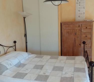 Roches Grises House | Discover Gite de l'Etang: Oceanfront Retreat Awaiting You