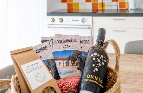 La Reorthe House | Gite de l'olifanière: Family-Friendly Retreat with Pool