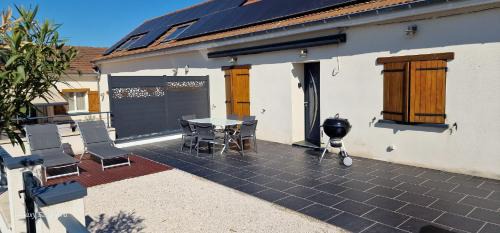 Sanvignes-les-Mines House | Oceanfront Gite de la Combe Ganat - Rated 8.8/10 by Guests
