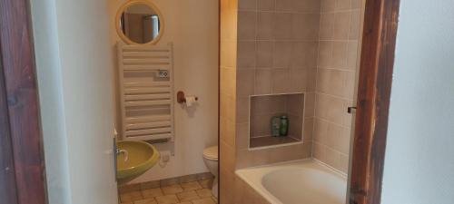 Montamise House | Pet-Friendly Gite de la Croix Blanche: Guest Rated 8.5/10