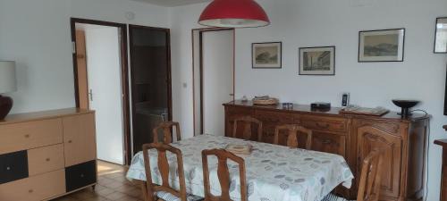 Montamise House | Pet-Friendly Gite de la Croix Blanche: Guest Rated 8.5/10