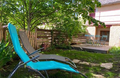 Saint-Beauzely House | Cozy Gite de la Deveze: Nature Retreat with Pool & Pets