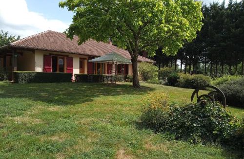 Epothemont House | Guest Rated: 9.3 at Gite de la Fontaine with Family Kitchen