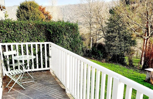 Clecy House | Pet-Friendly Retreat at Gite de la Petite Suisse "VIOLETTE"