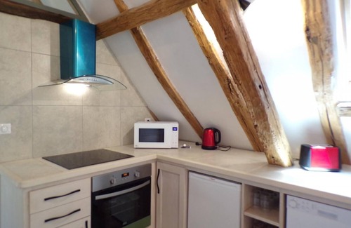 Tour-de-Faure Other | Guest Rated 10/10: Gite de Mélines with Pool & Kitchen