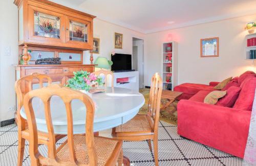 Boulazac-Isle-Manoire Apartment | Gite De Monplaisir