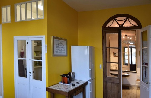 Cestas House | Discover Gite DE Monsalut - Cestas with Unique Amenities