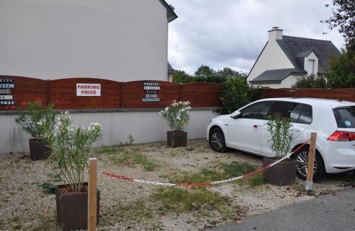 Plougoumelen House | Pet-Friendly Gite de Pen Vraz with Oceanfront Views
