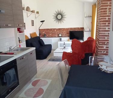 Belberaud Apartment | Oceanfront Retreat at Gite de PHAM - Rated 9.5/10