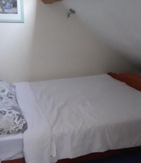 Lucy-sur-Cure House | Discover Gite de Sarah: Pet and Child Friendly Retreat