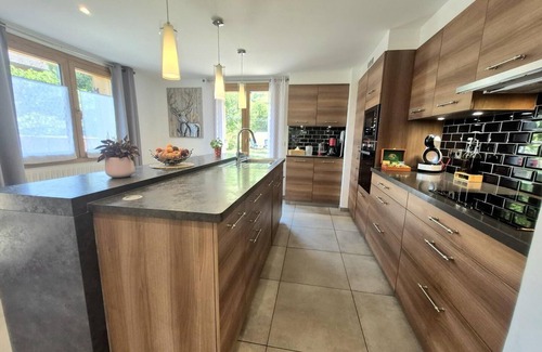 Aime House | Pet-Friendly Gite DES Ours with Spa & Hot Tub in Aime
