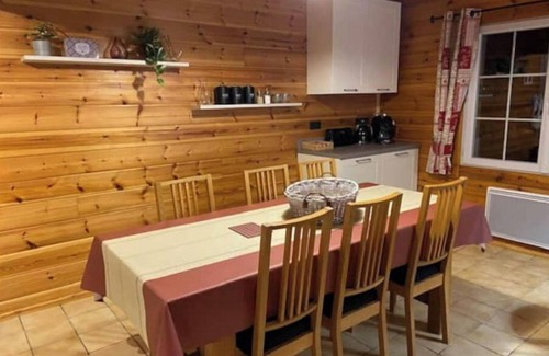 Osseja House | Gite des Ours: Guest Rated 10/10, Pet & Child Friendly