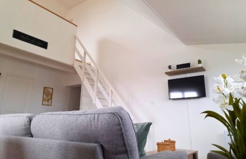 Plouguiel Apartment | Gite du Belvédère: Chic 150m2 Apartment Near the Sea