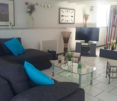Saint-Andre-Goule-d'Oie House | Pet-Friendly Gite du Coudray 85 with Ocean Views