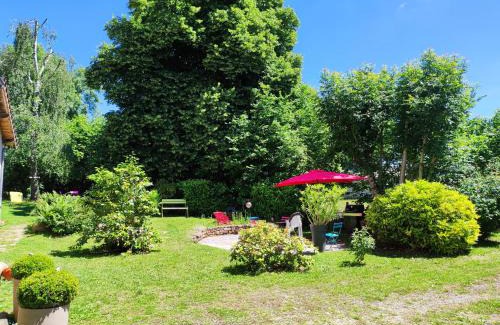 Blessac House | Gite du Dolmen: Oceanfront Retreat with 9.8 Guest Rating