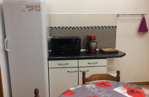 Lesparre-Medoc House | GITE DU MEDOC: Private Boat Tours & Guided Visits Await