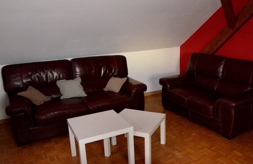 Sand Apartment | Cozy Gite du Moulin for Family Getaways & Pet Lovers