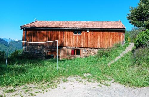 Riverenert Ski Chalet | Oceanfront Gite du pic vert: Rated 10/10 by Guests