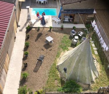 Lacroix-sur-Meuse House | Discover Gite du Port: Pet-Friendly & Family-Oriented Stay