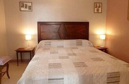 Chassey-le-Camp House | Oceanfront Gite du Vigneron: Family-Friendly Retreat