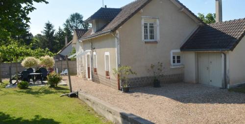 Seigy House | Stay at ZooParc de Beauval: Pet-Friendly Gîte with Spa