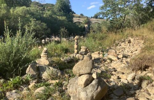 Usclades-et-Rieutord House | Beautiful Gite in Ardèche with River Views and Pet Friendly