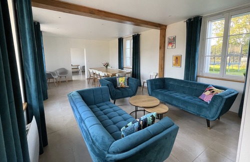 Les Jonquerets-de-Livet House | Discover La Maison des Jonquerets in Beautiful Normandy