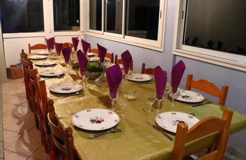 Dos d'Ane House | Cozy Stay at Gite etape chez Paule et Jo with Breakfast