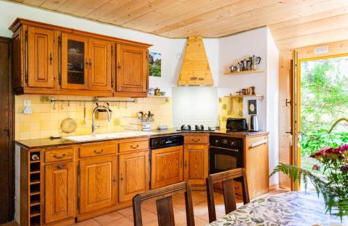 Boussenac House | Gite Familial En Ariège