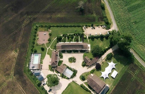 Thure Apartment | Family-Friendly Gite with Pools and Spa Retreat