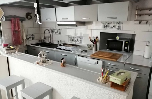 Saint Nazaire sur Charente House | Gite L'escapade: Family-Friendly Retreat with Ocean Views