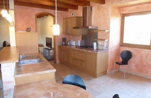 Freycenet-la-Tour Cottage | Pet-Friendly Gite Freycenet-la-Tour with Spa & Breakfast