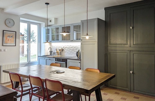 Grangermont Cottage | Experience Comfort at Gite Grangermont with Spa and Kitchen