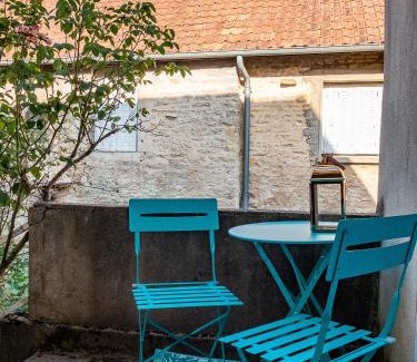 Savigny-les-Beaune House | Discover GITE Home Bacchus: 4-Star Rated Getaway