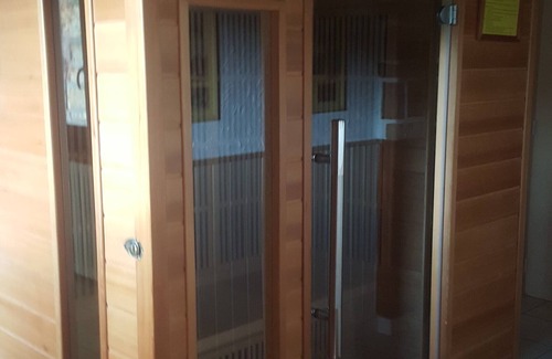 Syam House | Cozy Gite in a Chalet with Private Sauna Escape