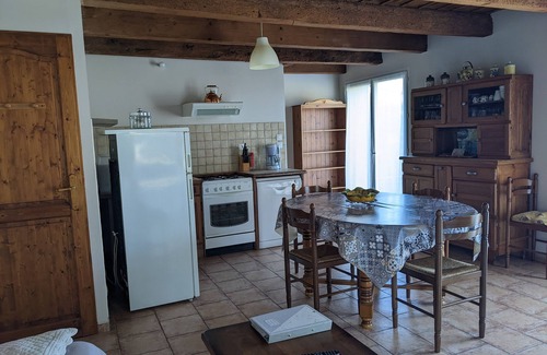 Arles Cottage | Inviting Gite in Camargue with Pool & Oceanfront Views