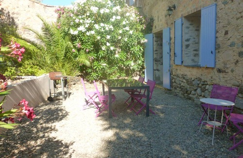 Roquebrun Apartment | Ideal Gite in Languedoc: 5 Min to Water, Sleeps 4