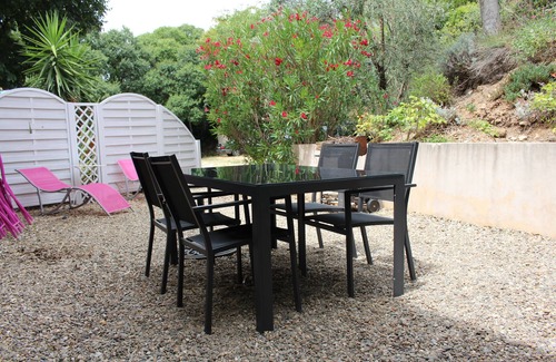 Roquebrun Apartment | Ideal Gite in Languedoc: 5 Min to Water, Sleeps 4