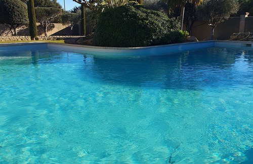 Aureille House | Idyllic Gîte in the Heart of Provence with Pool & Spa