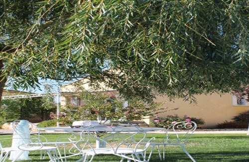 Salleles-d'Aude House | Gite in the middle of the vineyards, near the canal with swimming pool.