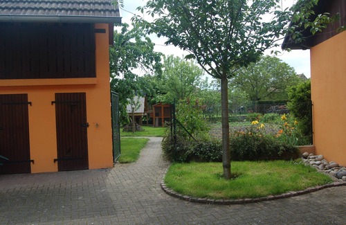 Obersaasheim House | Inviting Gite in the Shade of Linden - Guest Rated 9.8/10