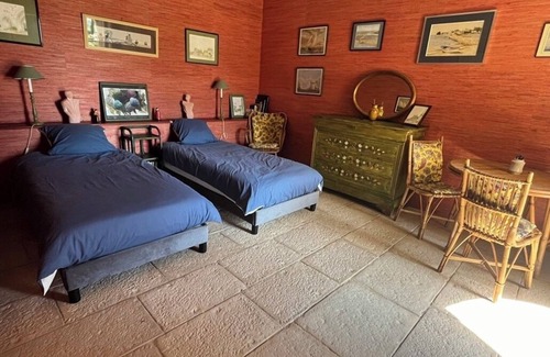 Terranjou Other | Discover Gite Indépendant au Château de Villeneuve Retreat