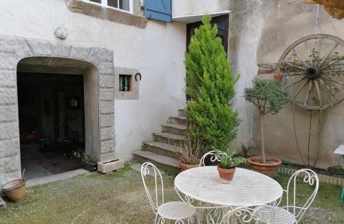 Saint-Hilaire House | Gite Joséphine dans une tour médiévale - Carcassonne