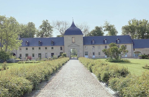 Bretteville-l'Orgueilleuse House | Relaxing Retreat at Gite: L'Érable Normand with Spa & Breakfast
