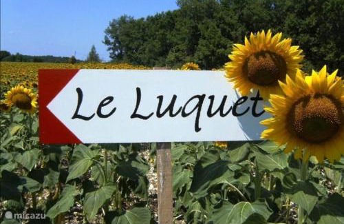 Saint-Beauzeil House | Experience Gite l'Embrassement with Oceanfront Views