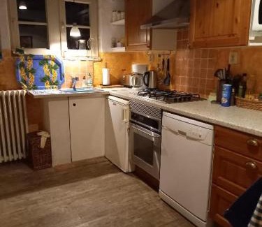 Saint-Beauzeil House | Experience Gite l'Embrassement with Oceanfront Views