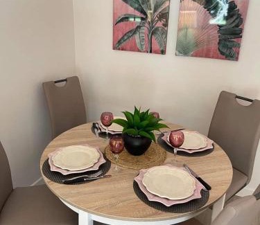 Bonneville-sur-Touques Apartment | Pet-Friendly GITE L'Orée Deauvillaise Near Deauville