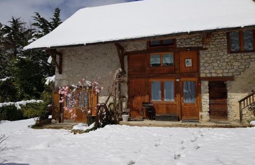 Attignat-Oncin House | Inviting Gite "La 5ème Saison" - Guest Rated 9.1/10